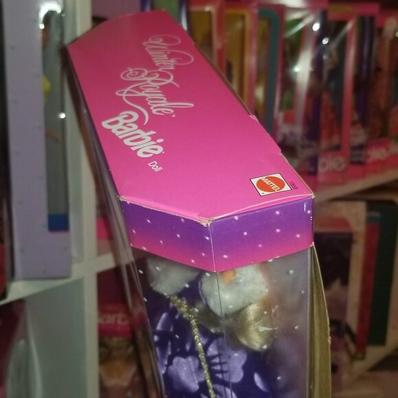 1993 Winter Royal Barbie NIB - Picture 5 of 9